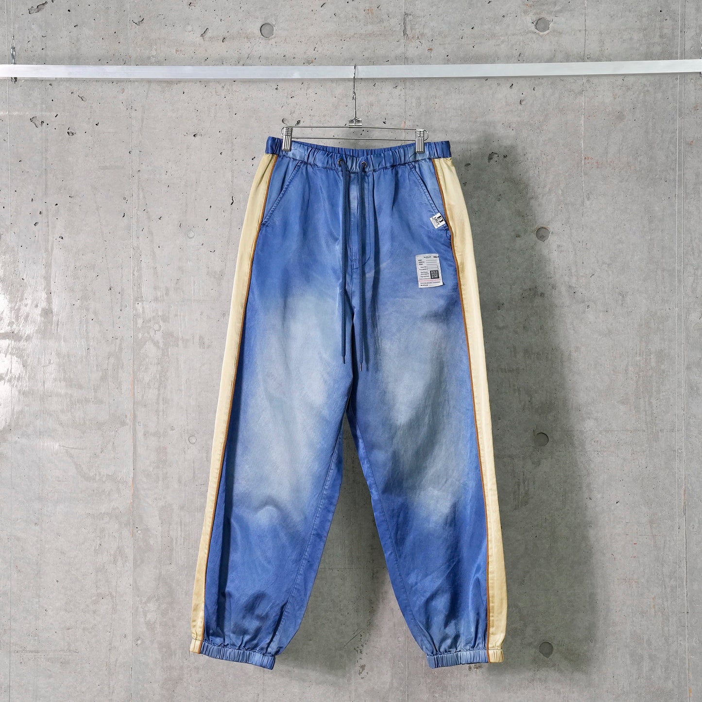 AGED TROUSERS / NAVY