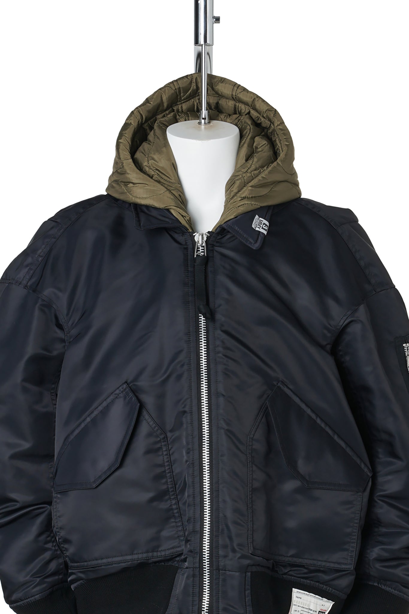 HOODED BOMBER JACKET / BLACK