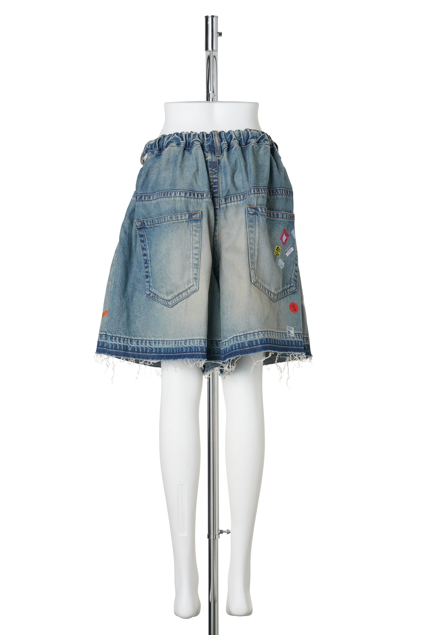 DENIM HUGE DETAIL SHORTS WITH PRICE TAG / INDIGO