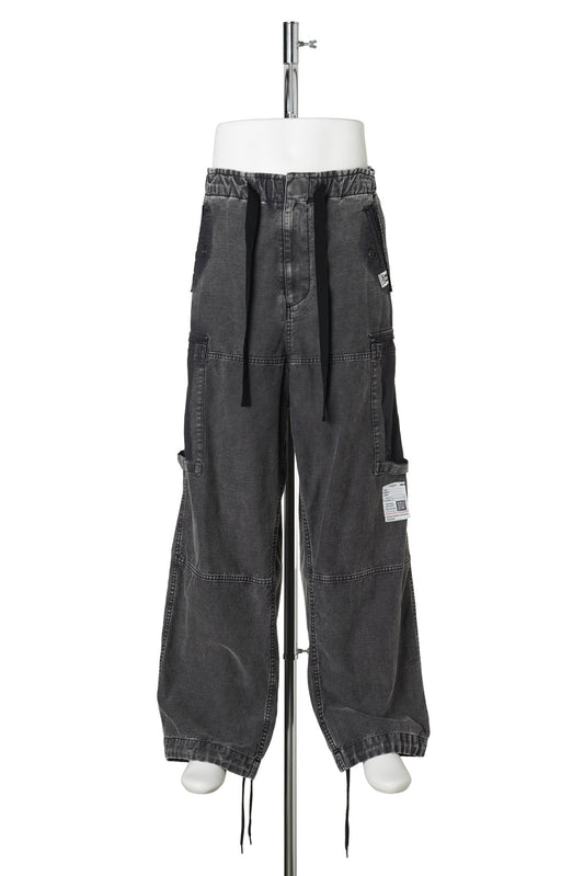DAMAGED CARGO PANTS / BLACK