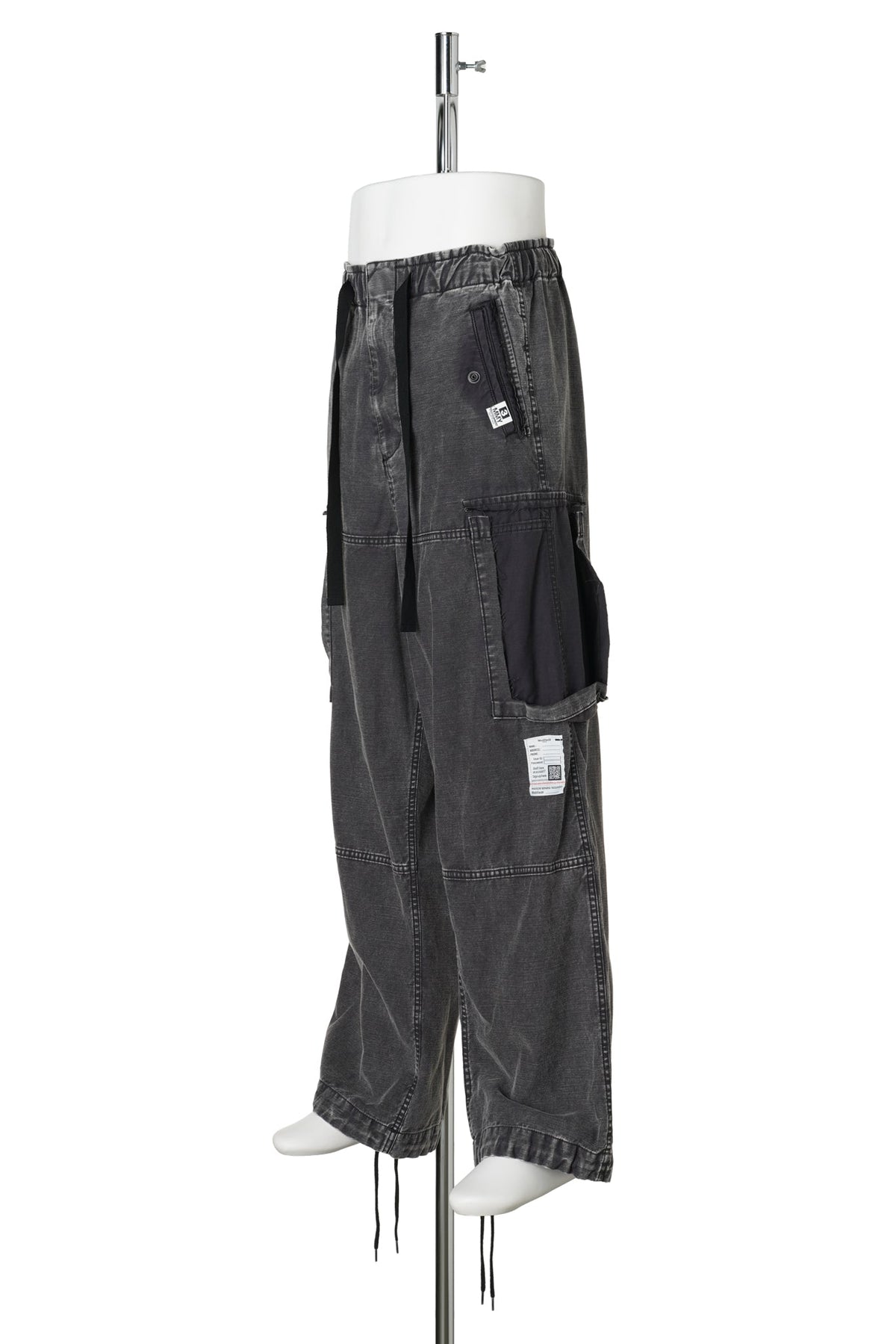 DAMAGED CARGO PANTS / BLACK