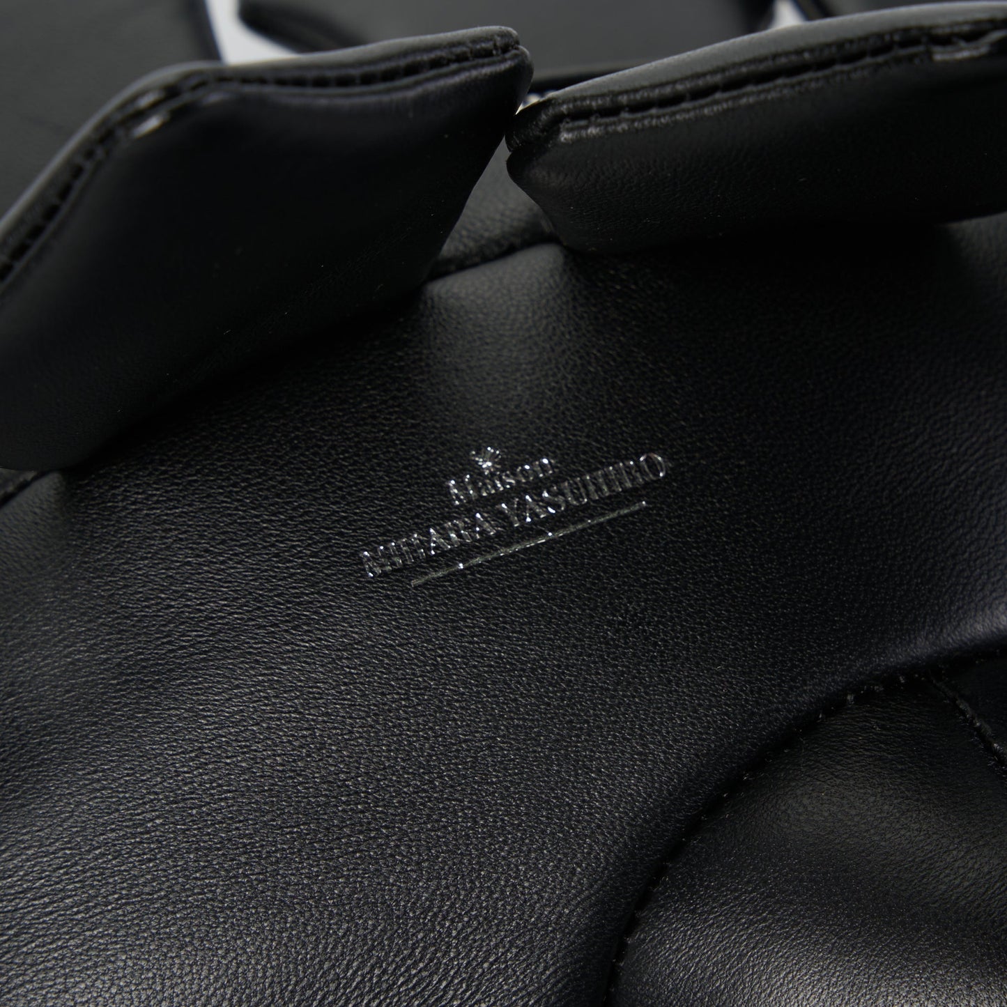 DOLLS / MEDIUM STEGOSAURUS BAG / BLACK