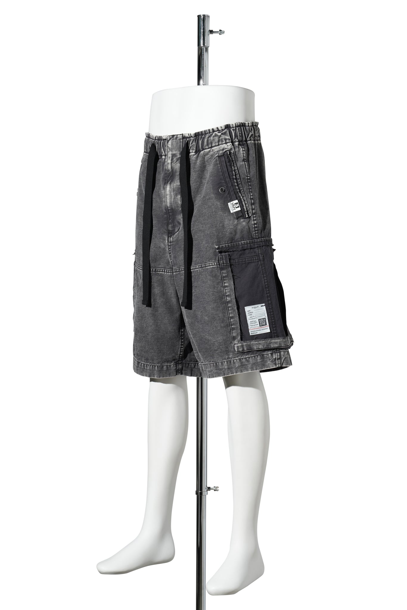 DAMAGED CARGO SHORT PANTS / BLACK