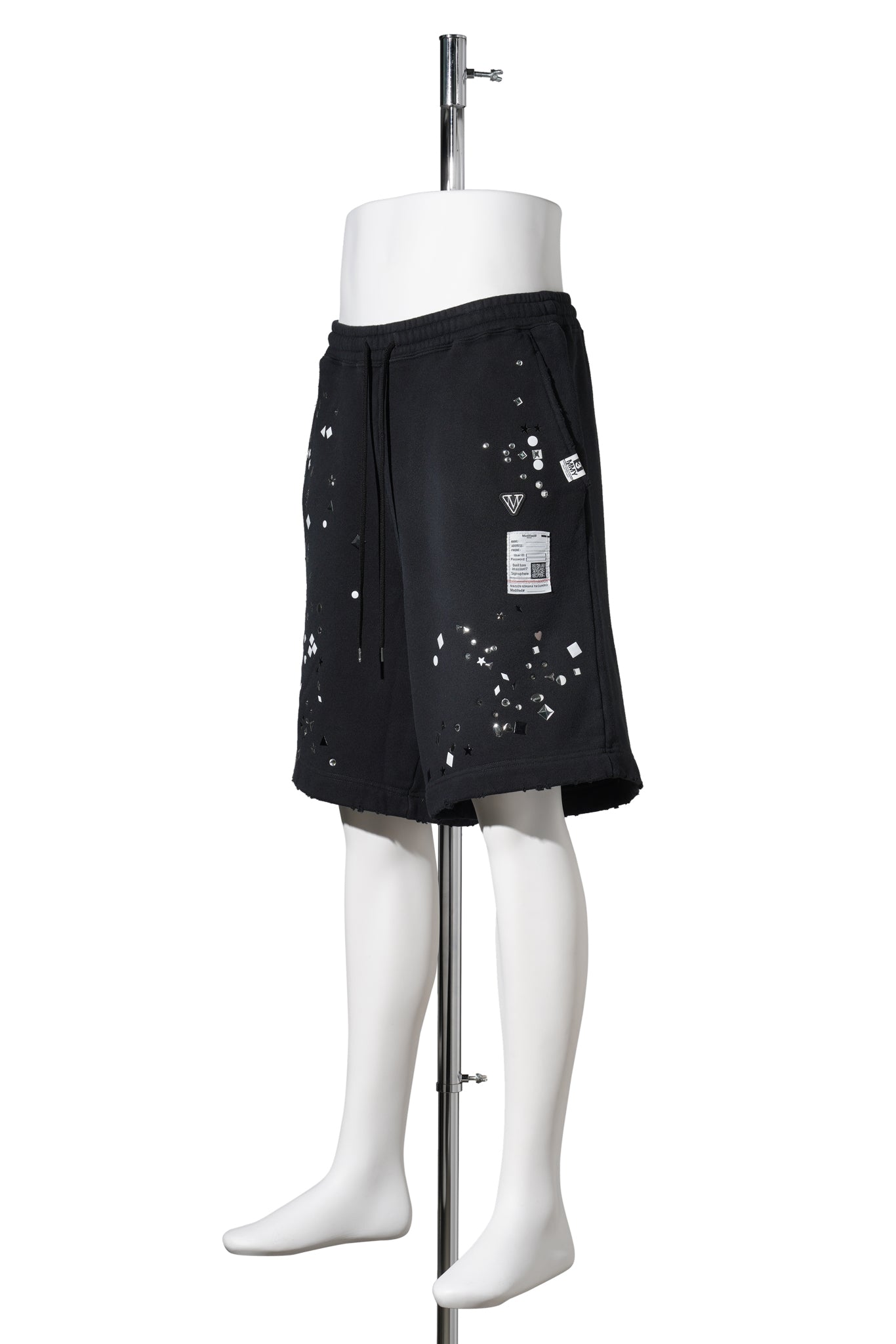 EMBELLISHED SHORTS / BLACK