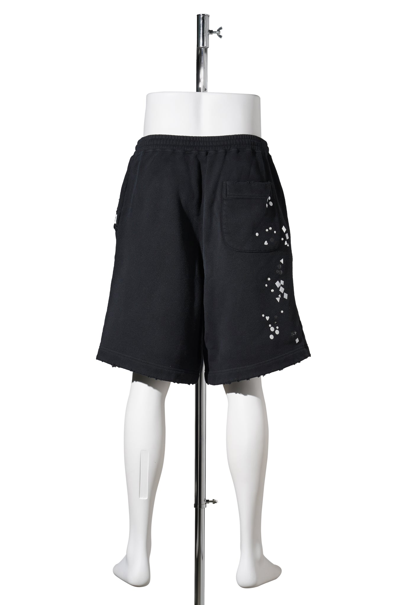 EMBELLISHED SHORTS / BLACK
