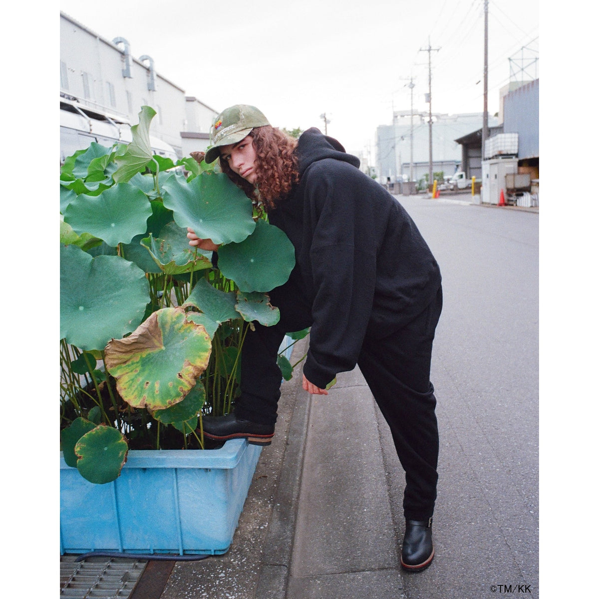 HOODIE/FLOWER / BLACK