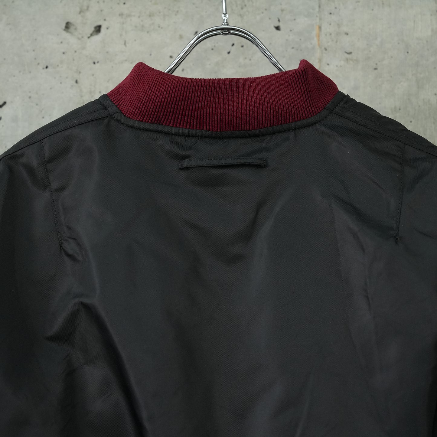 TYSON BOMBER JACKET / BLACK/RED