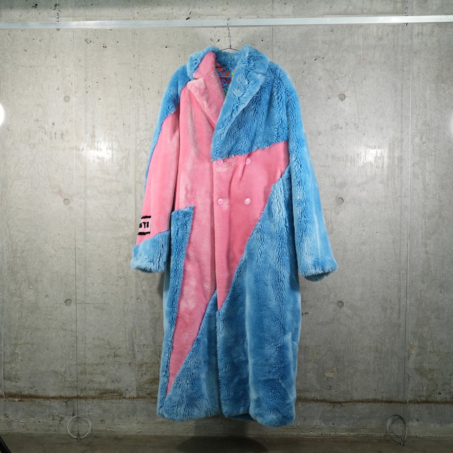 WARHOL FAUX FUR PEACOT / BLUE