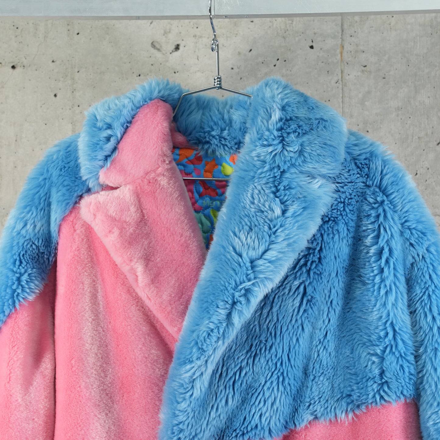 WARHOL FAUX FUR PEACOT / BLUE