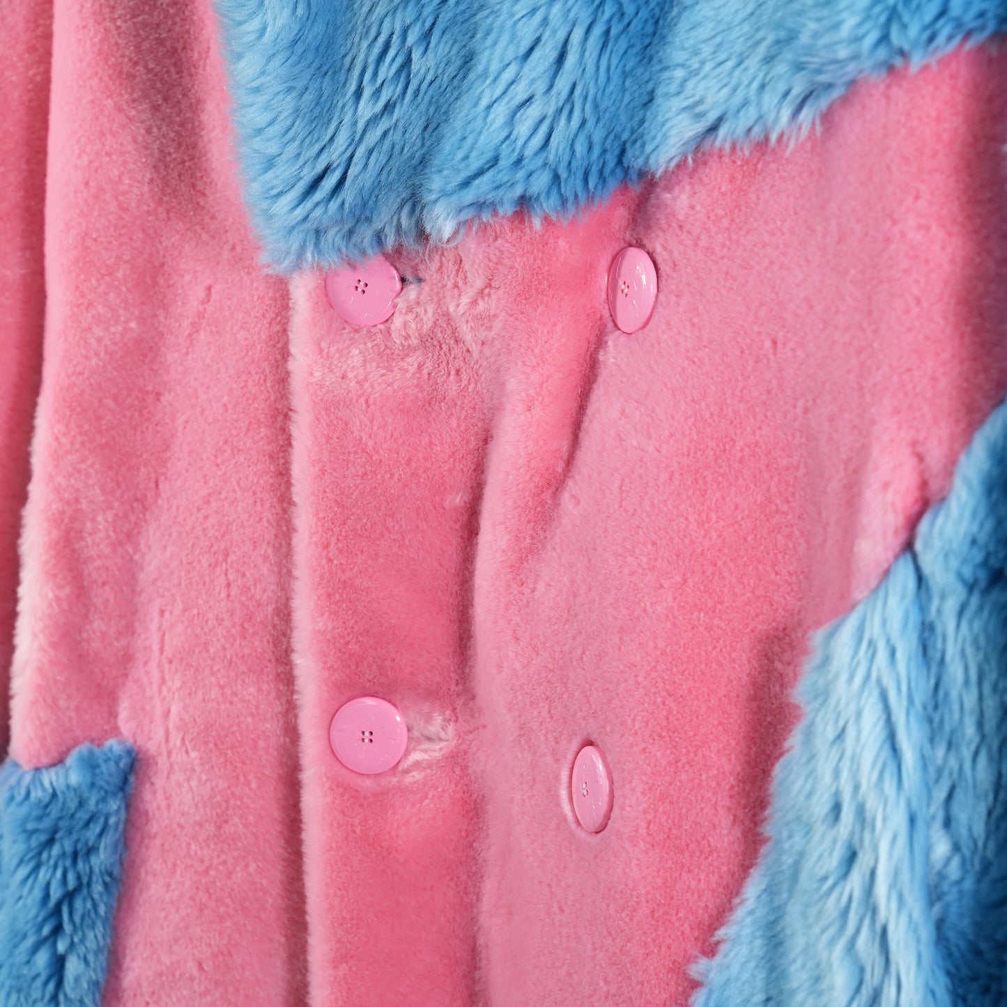 WARHOL FAUX FUR PEACOT / BLUE