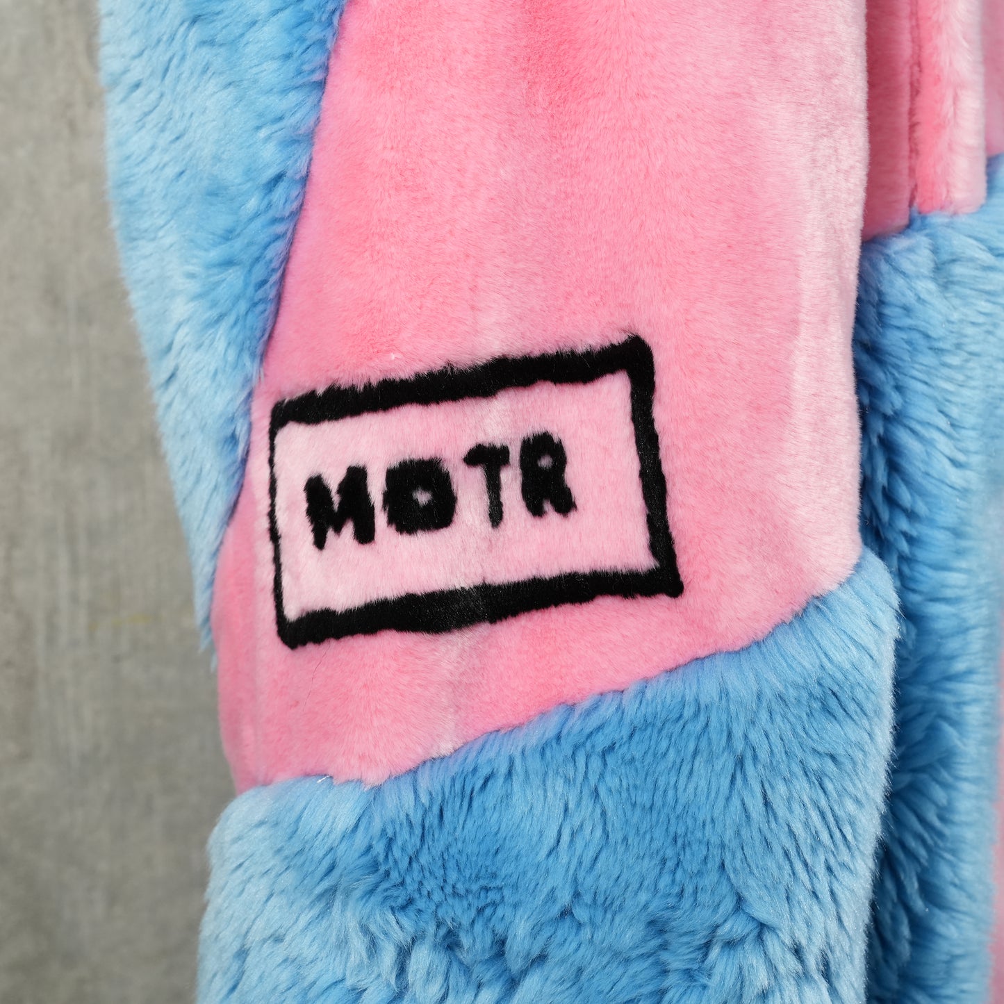 WARHOL FAUX FUR PEACOT / BLUE