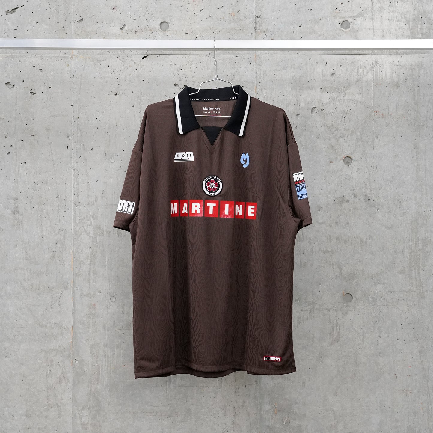 FOOTBALL TOP / BROWN