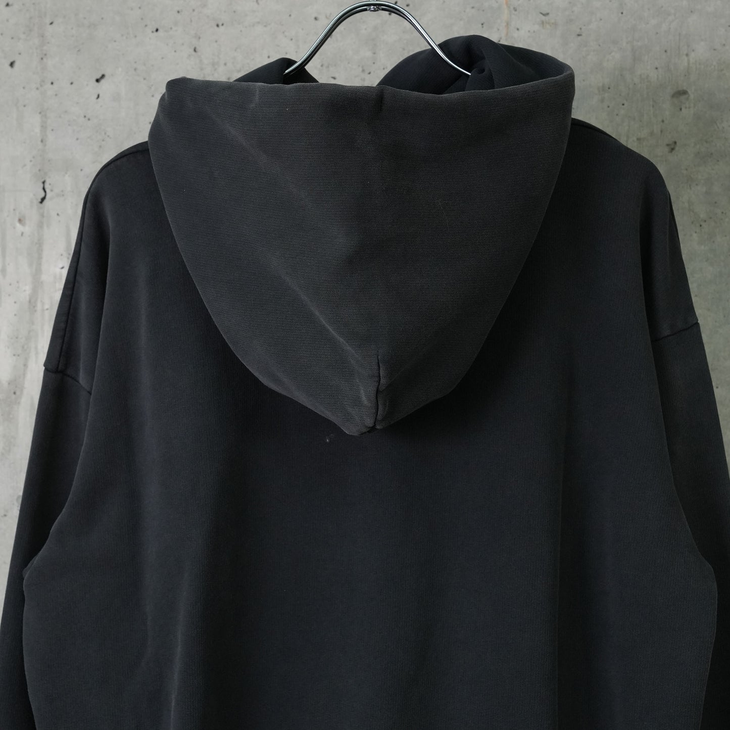 CLASSIC HOODIE / BLACK