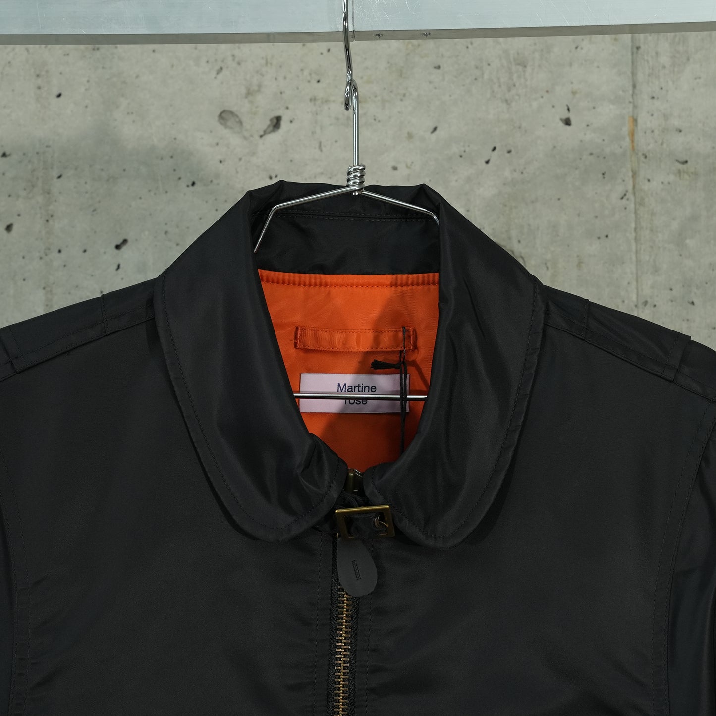 SHRUNKEN BOMBER / BLACK