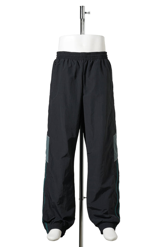 PANELLED TRACKPANT / BLACK TEAL
