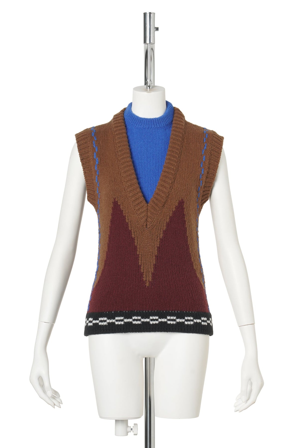 WOOL "M" INTARSIA GAUGE 5 / INM53:SADELLE BROWN