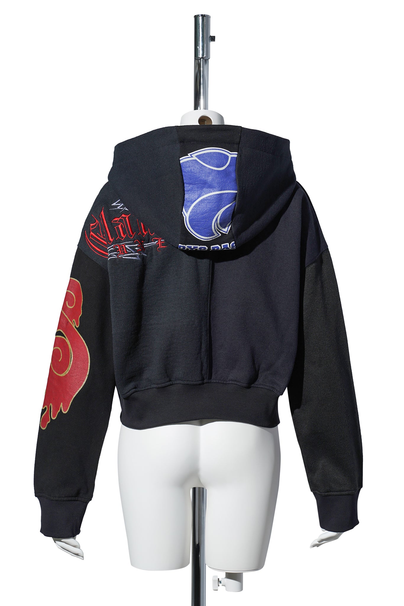 REGENERATED GRAPHIC JERSEY CROPPED ZIPPED HOODIE / BK99:BLACK