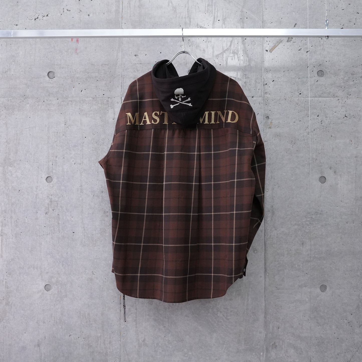 SH003 / 117:BROWN PLAID