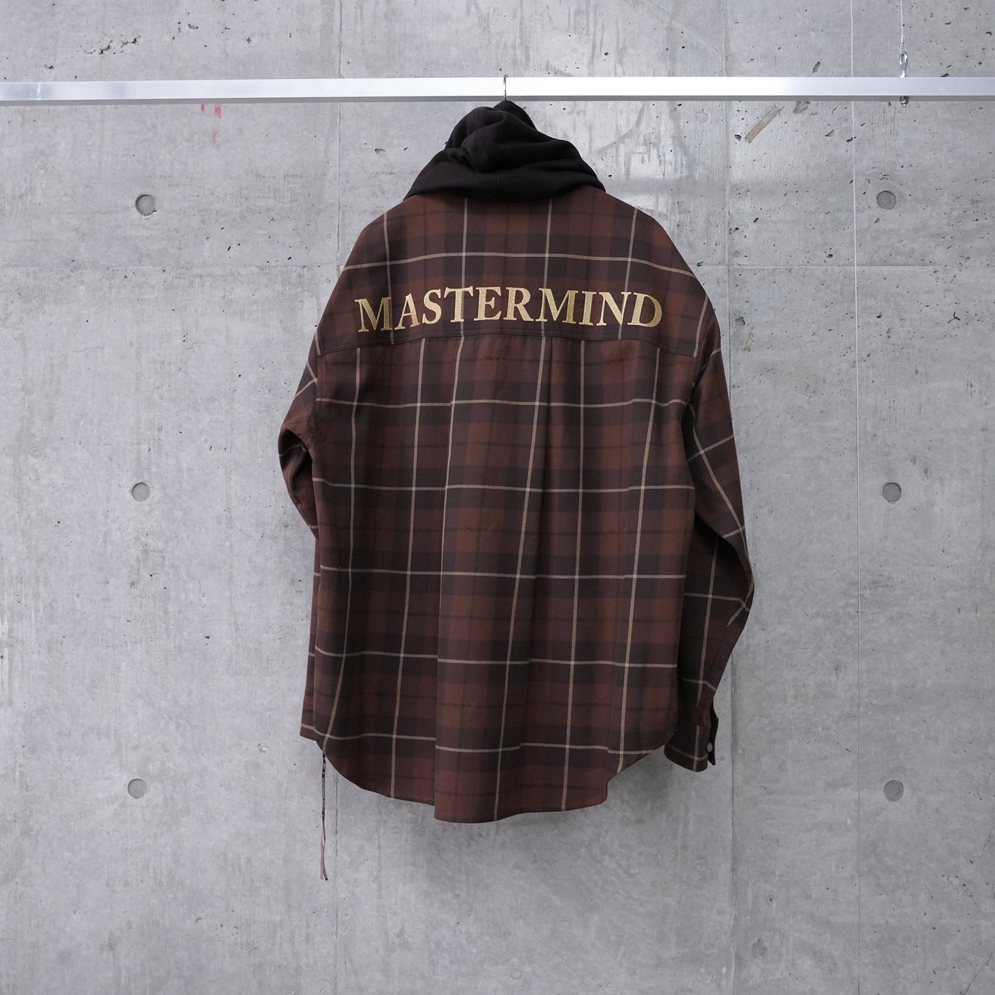 SH003 / 117:BROWN PLAID