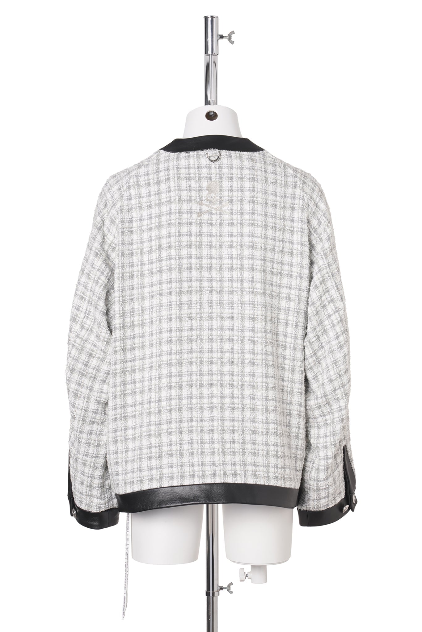 BL006 / 137:WHITE PLAID