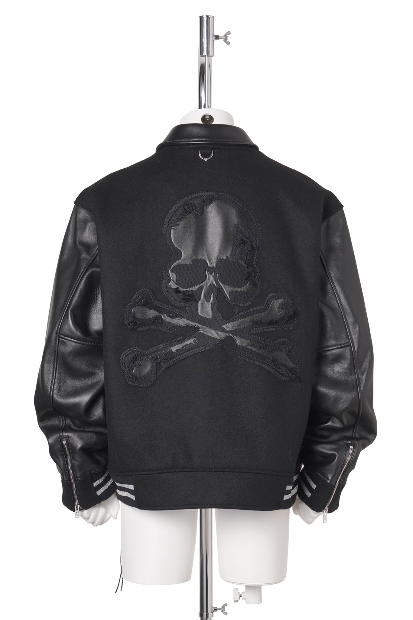 BL008 / 012:BLACK