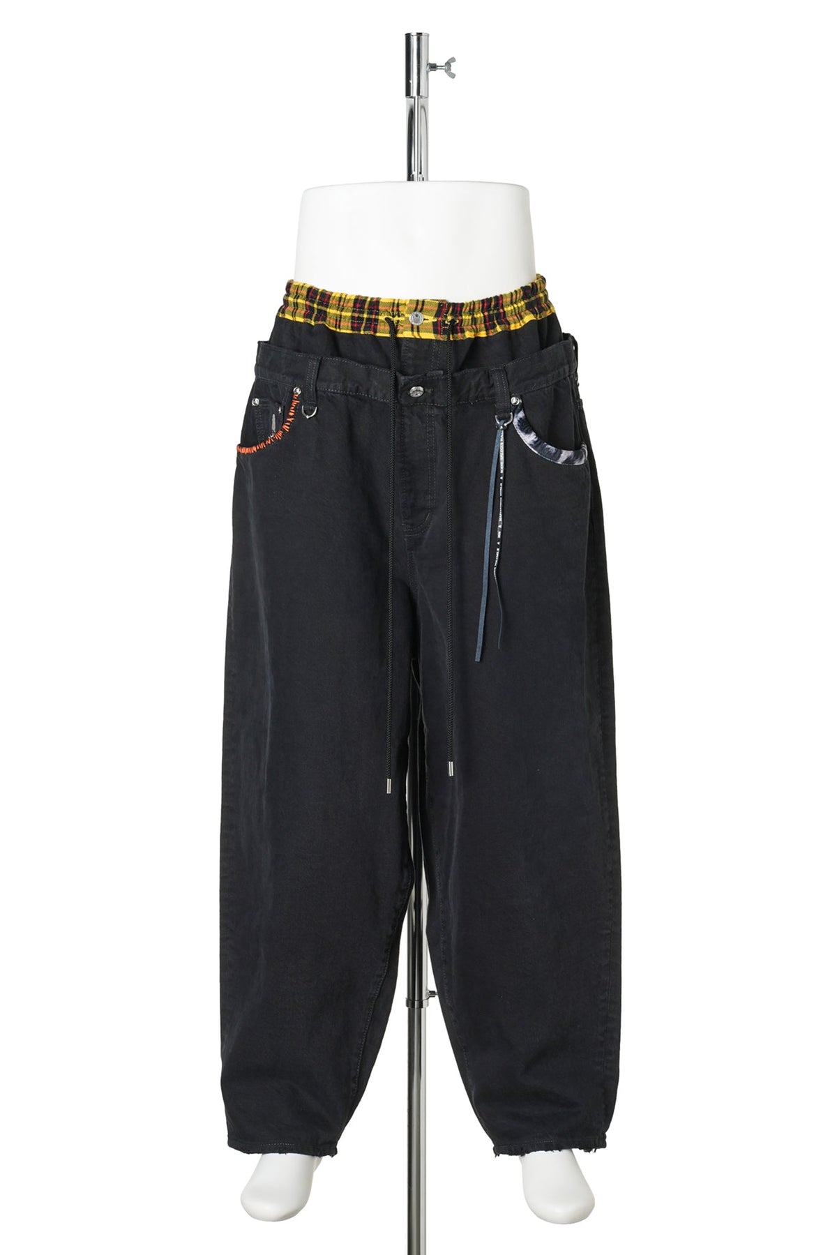 PA003 / 012:BLACK
