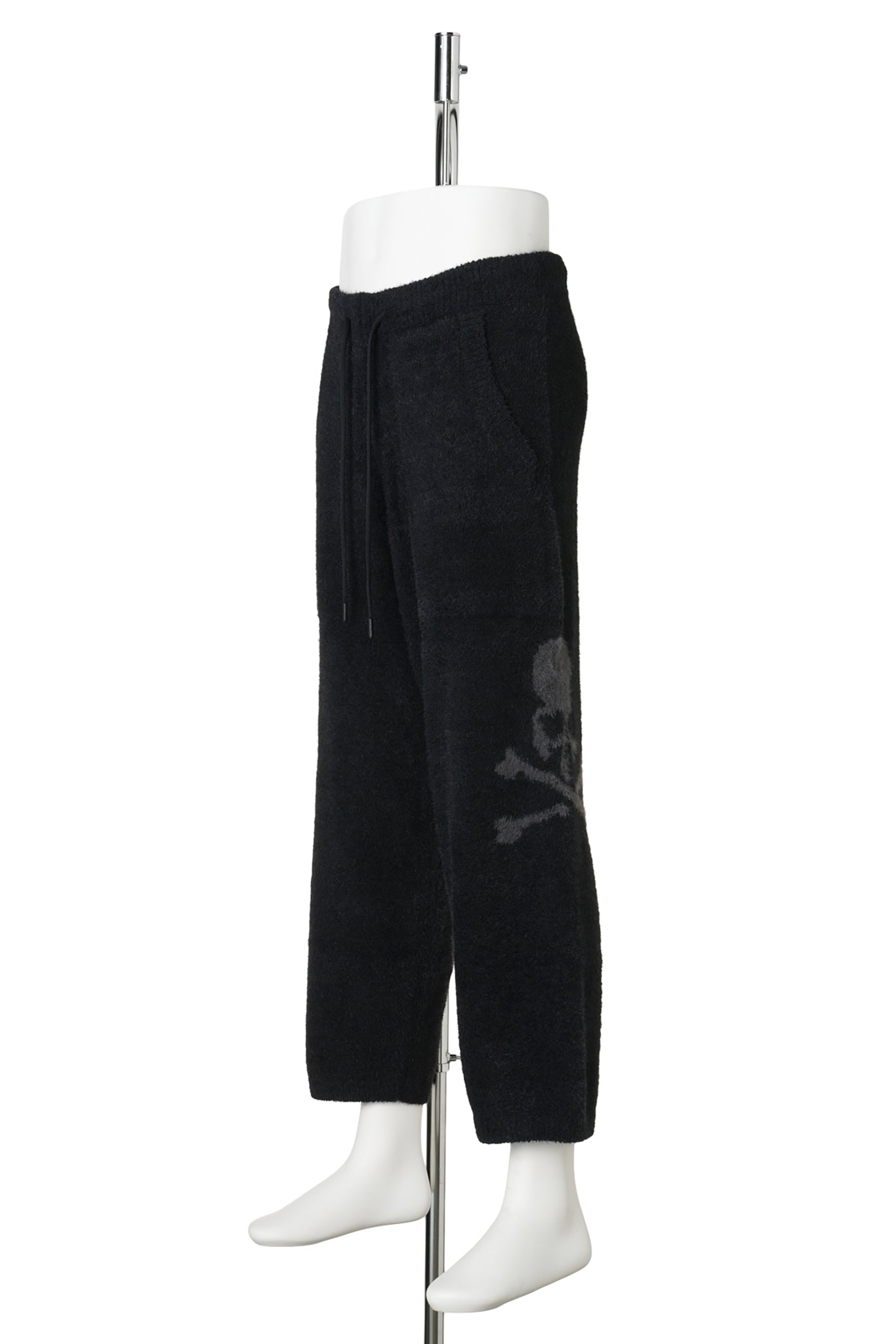 PA031 / 012:BLACK
