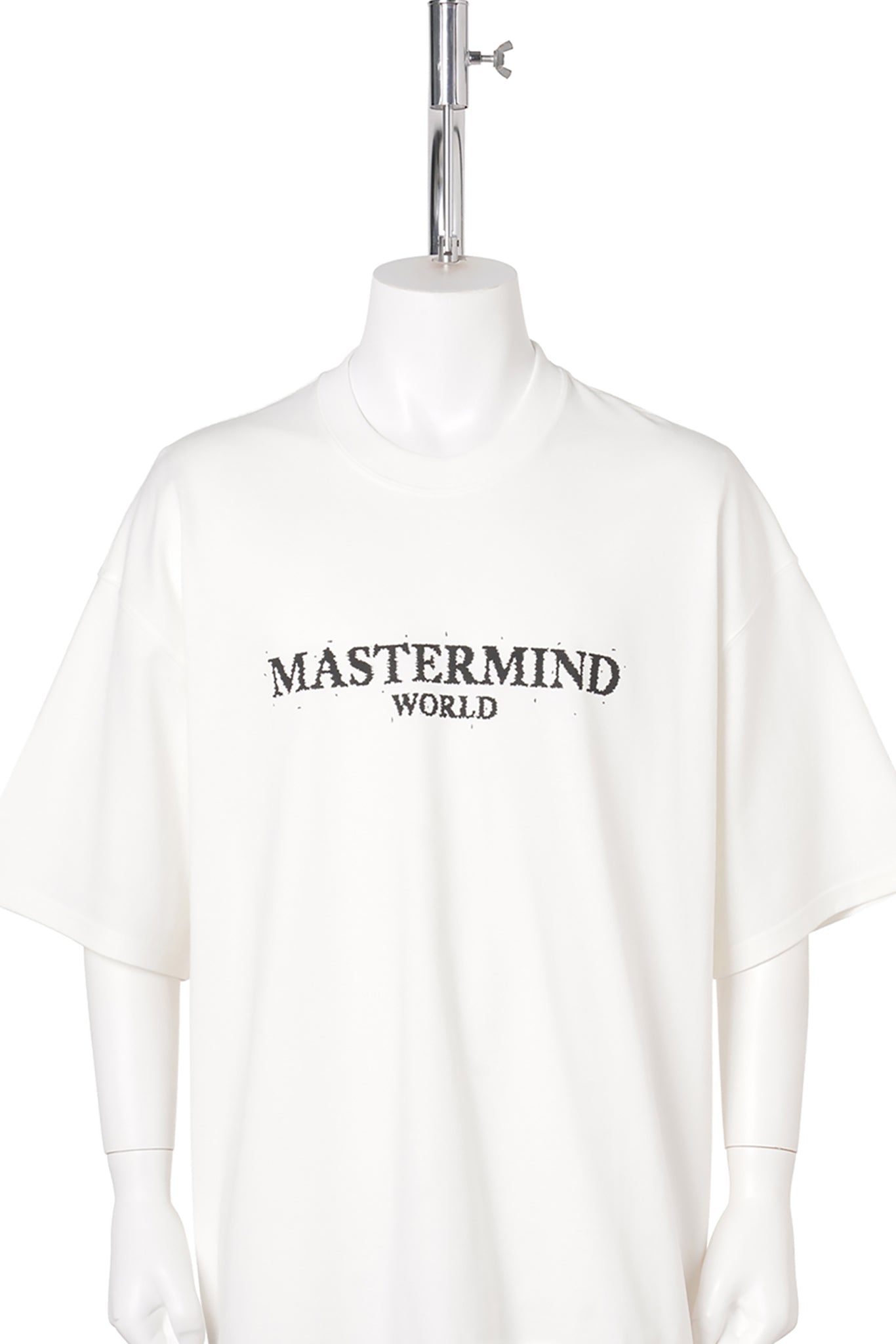 TS047 / 001:WHITE