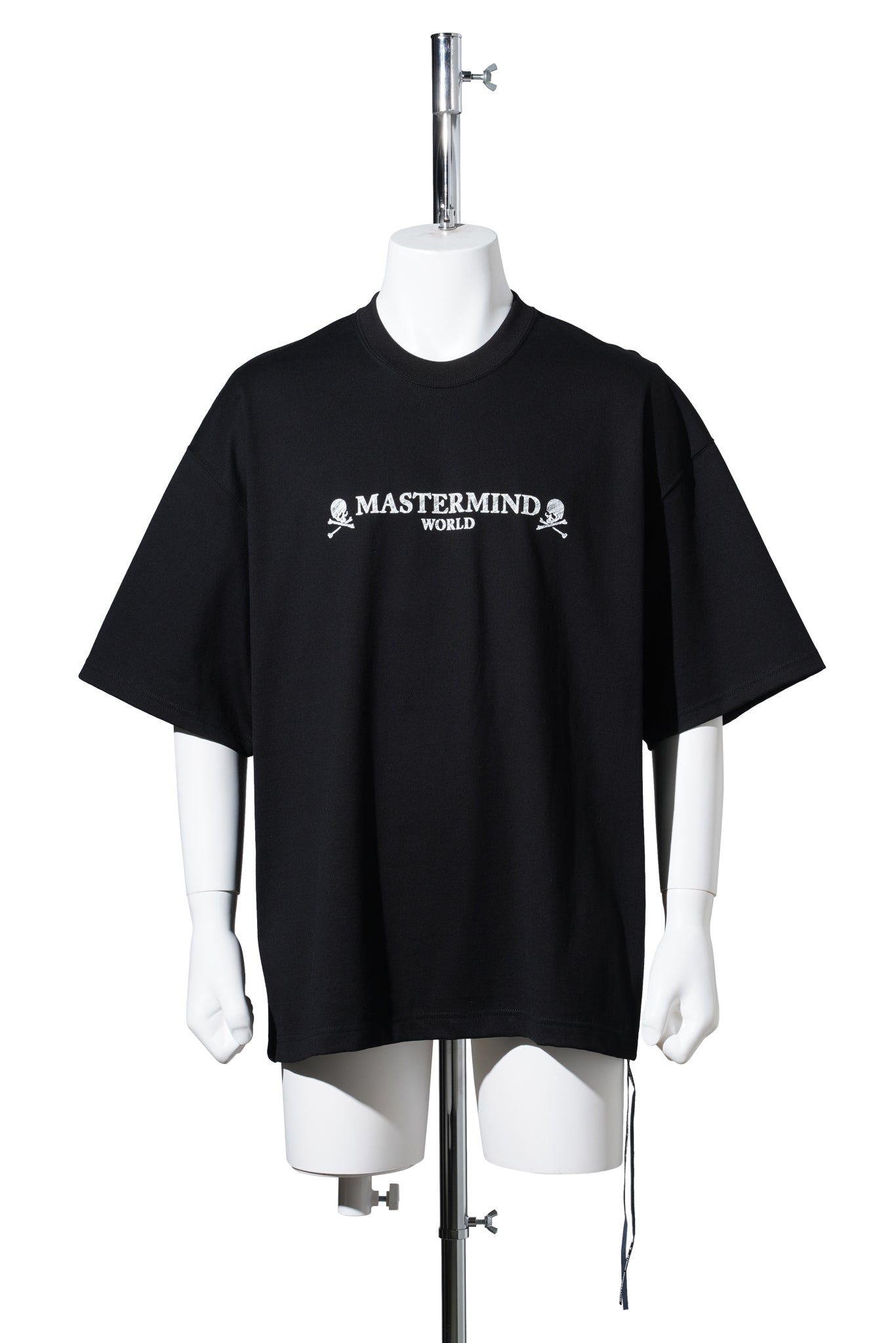 TS057 / 012:BLACK