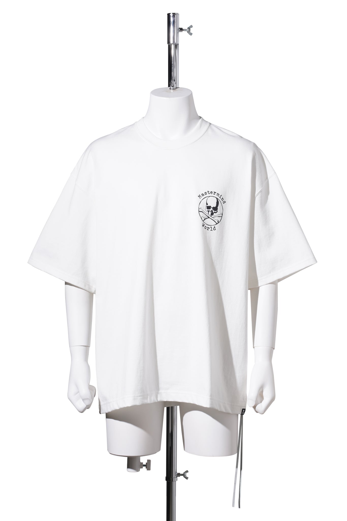 TS063 / 001:WHITE
