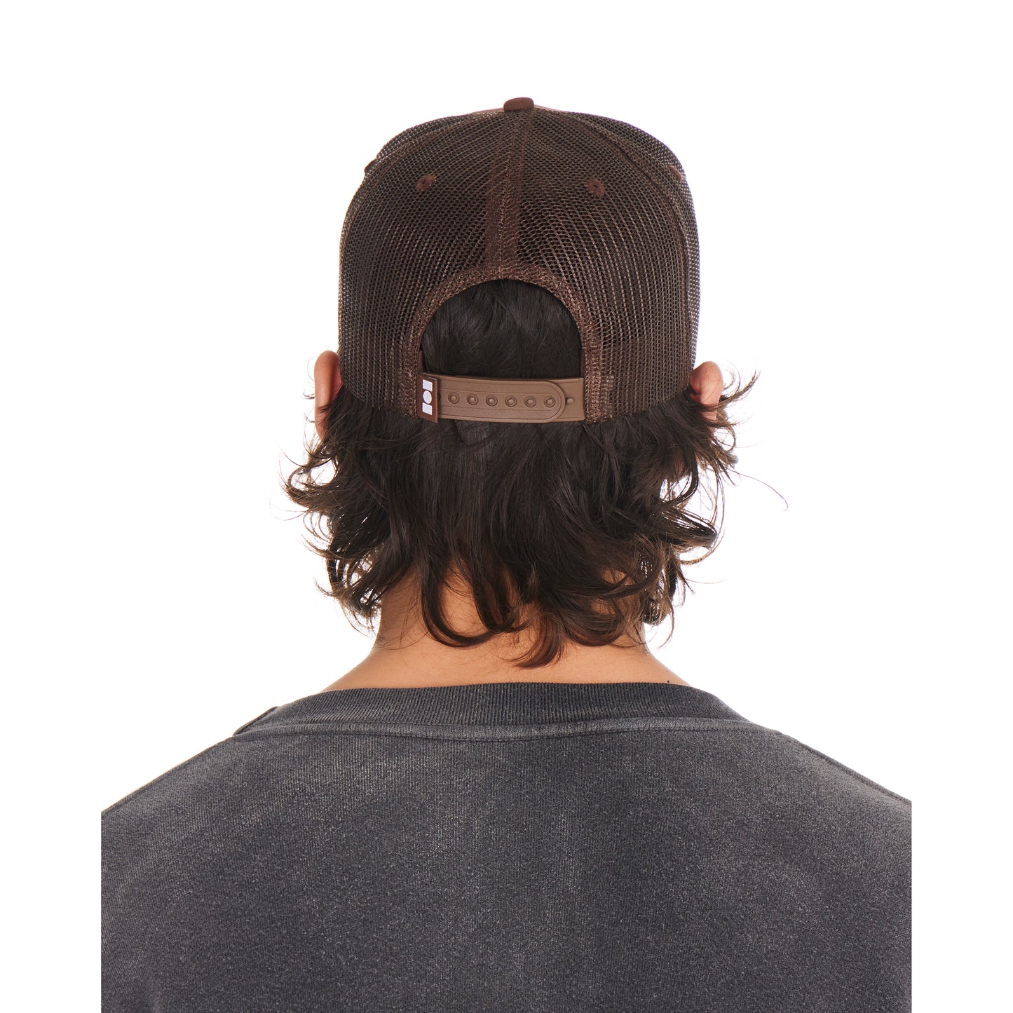 STUDDED NAHMIAS MARQUEETRUCKER HAT / BROWN