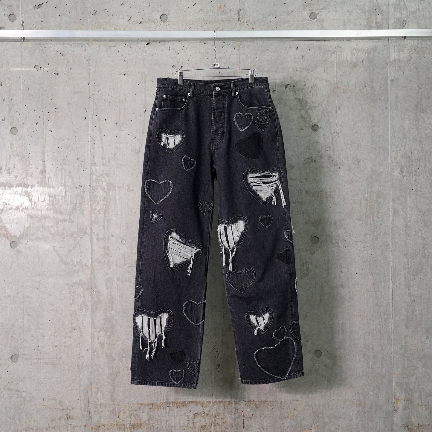 HEART PATCHWORK JEANS / HEART CHARCOAL WASH