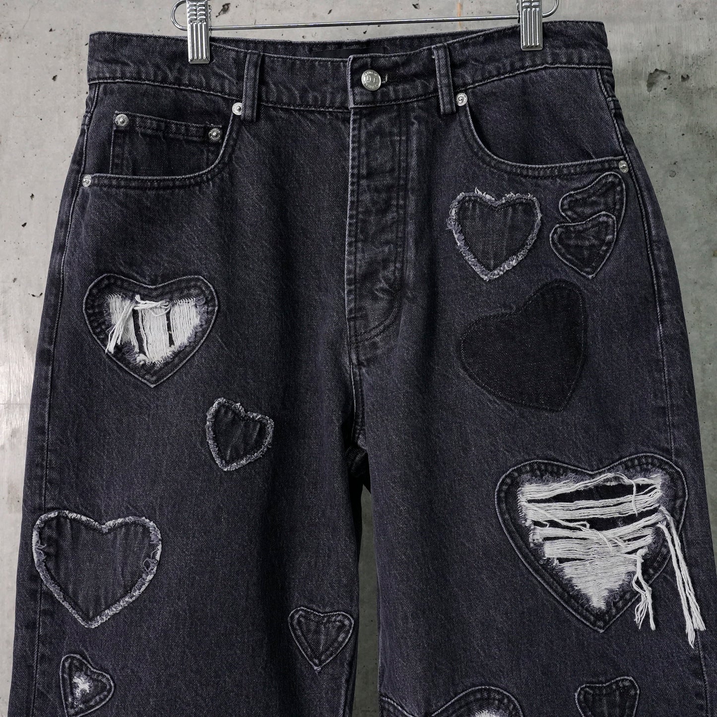 HEART PATCHWORK JEANS / HEART CHARCOAL WASH