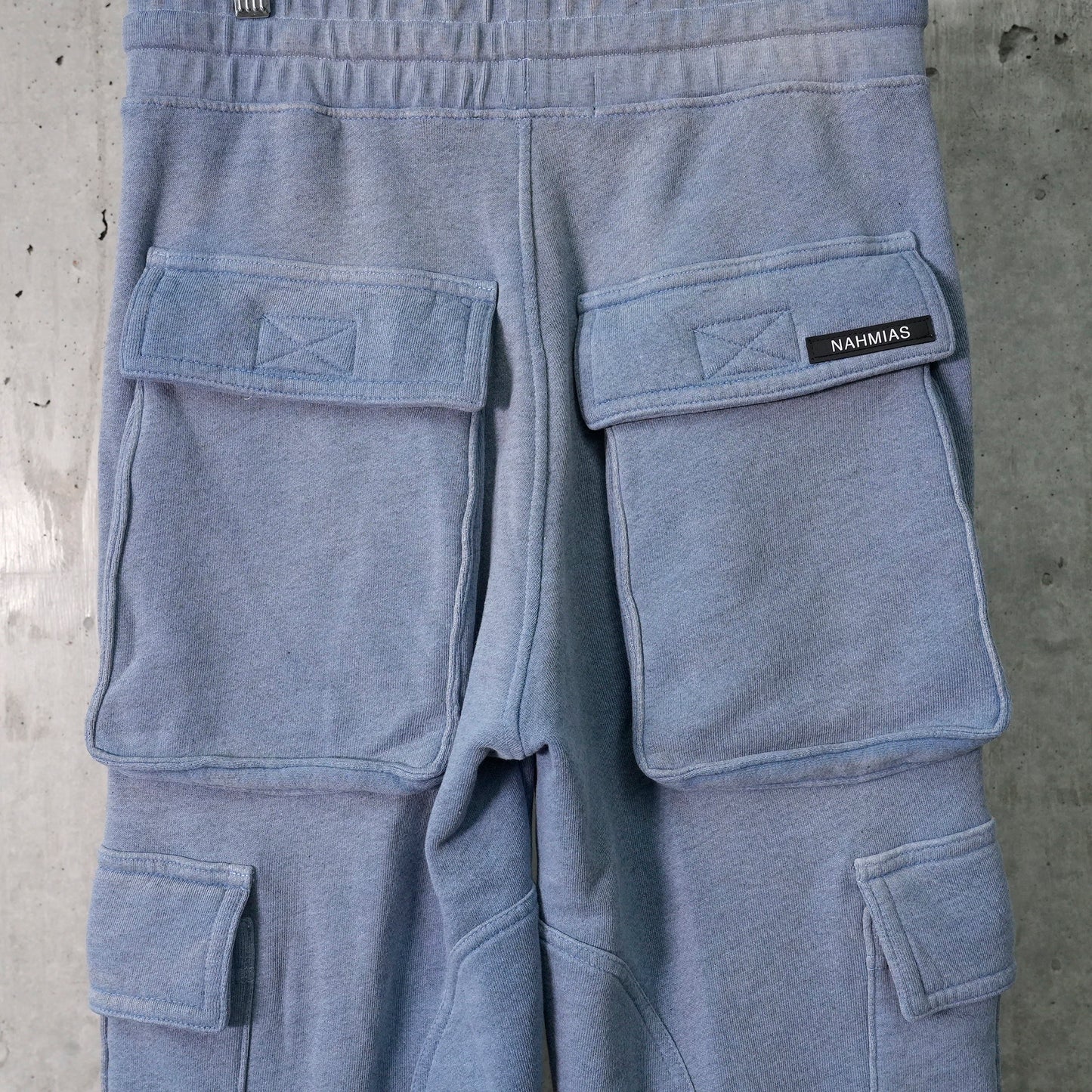 LOGO CARGO SWEATPANTS / WORN BLUE