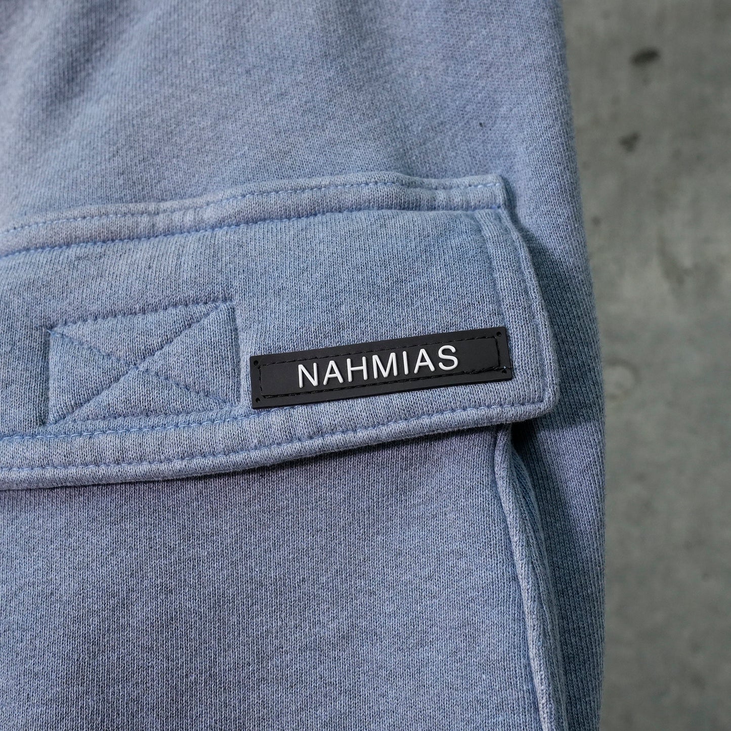 LOGO CARGO SWEATPANTS / WORN BLUE