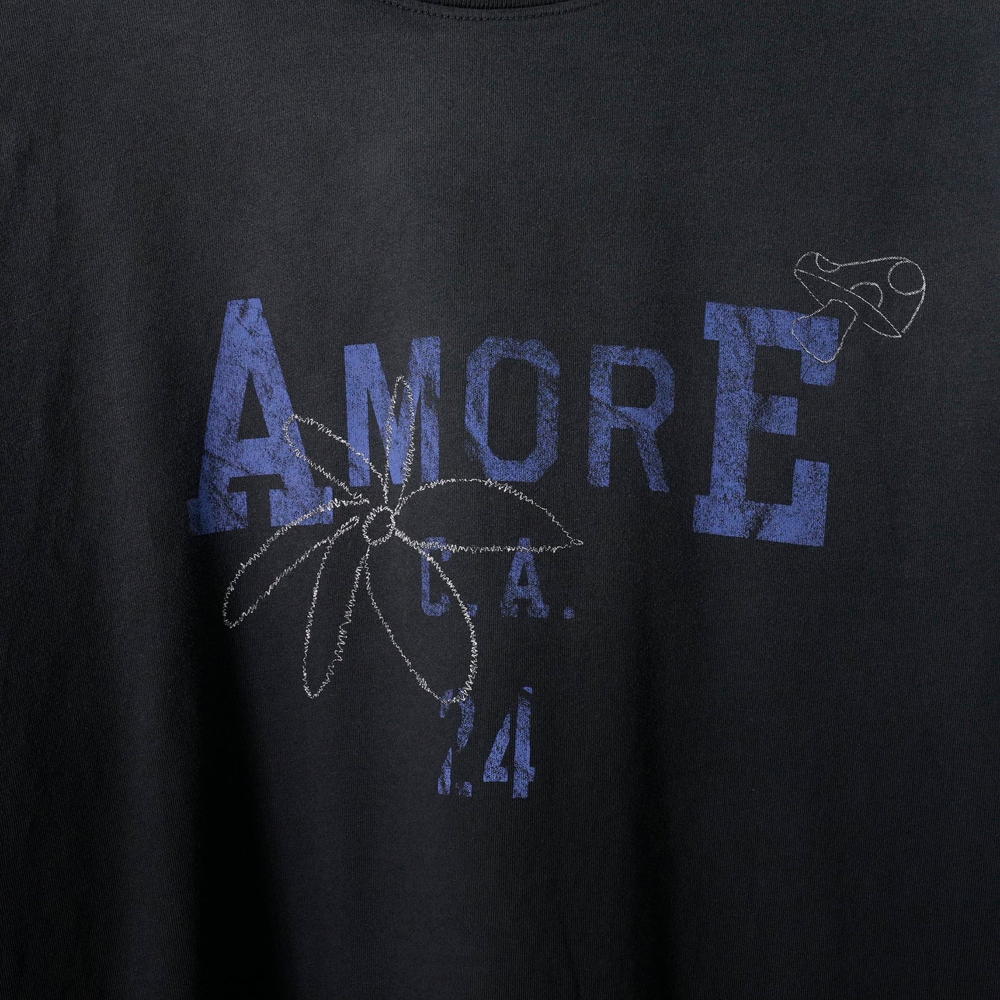 AMORE BOXY T-SHIRT / WORN BLACK