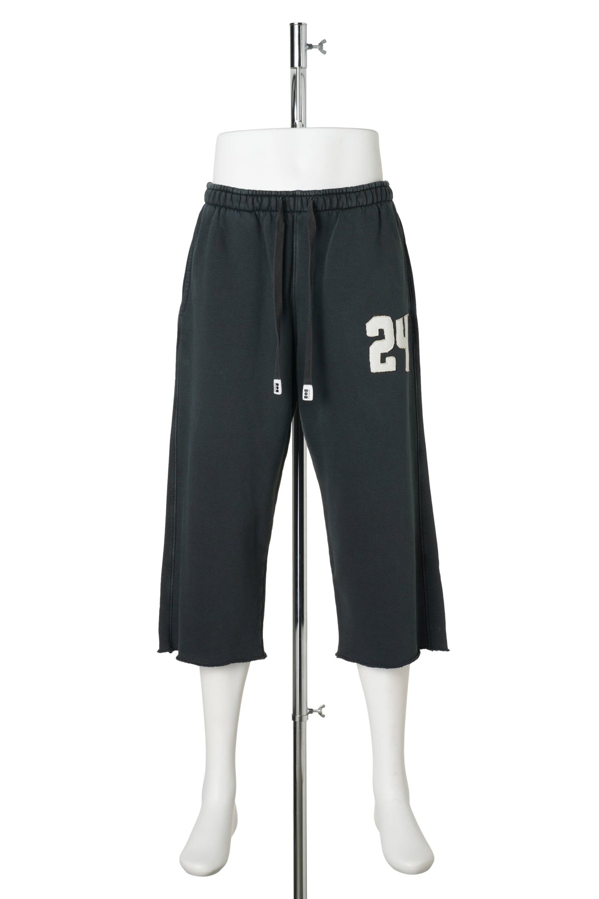 HOOPS 24 SWEAT SHORT / AGEDBLACK
