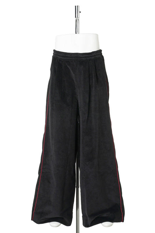 PLEATED TRACK PANT / BLACK