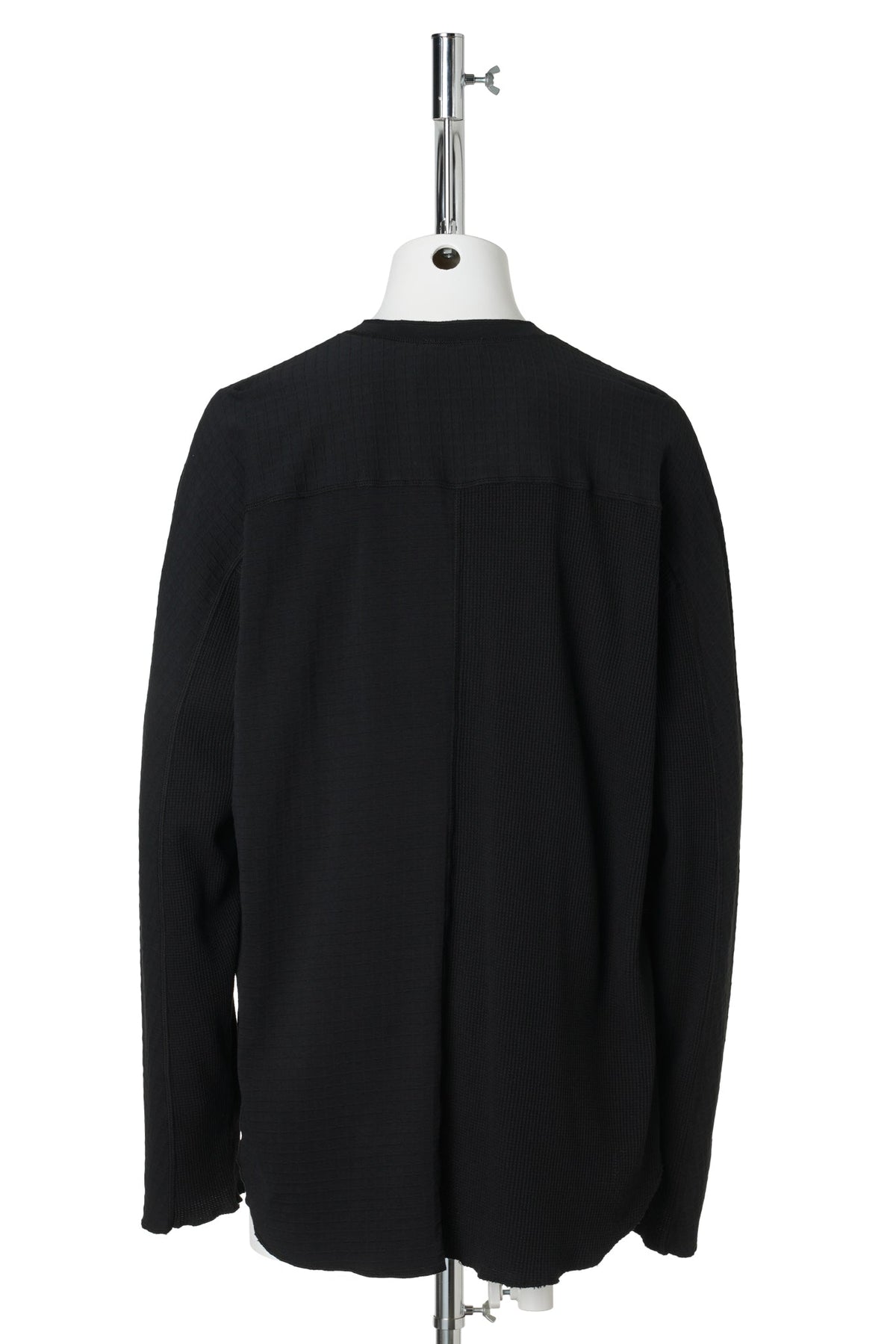 TWO POCKET HENLEY / BLACK