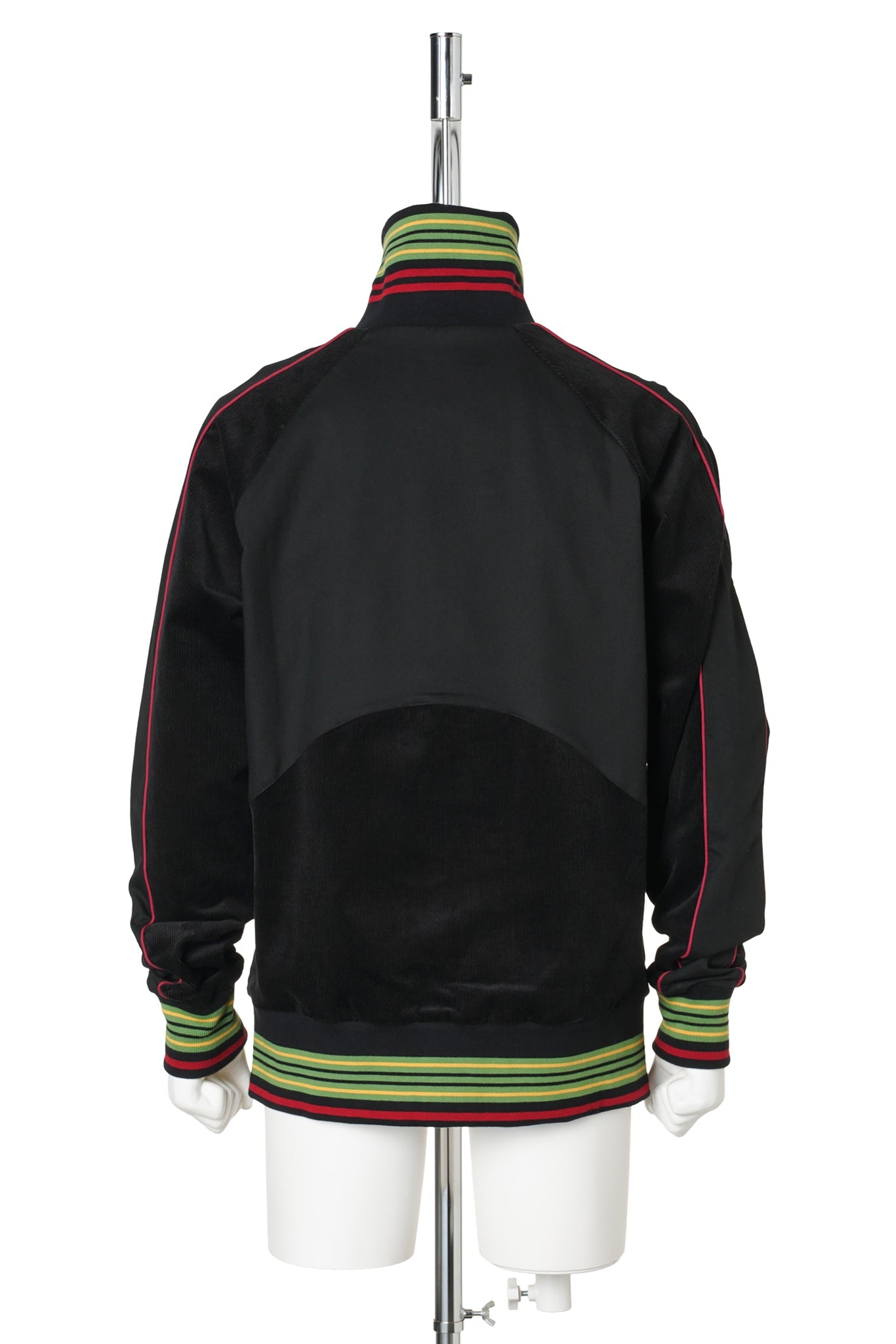 WARM UP JACKET / BLACK