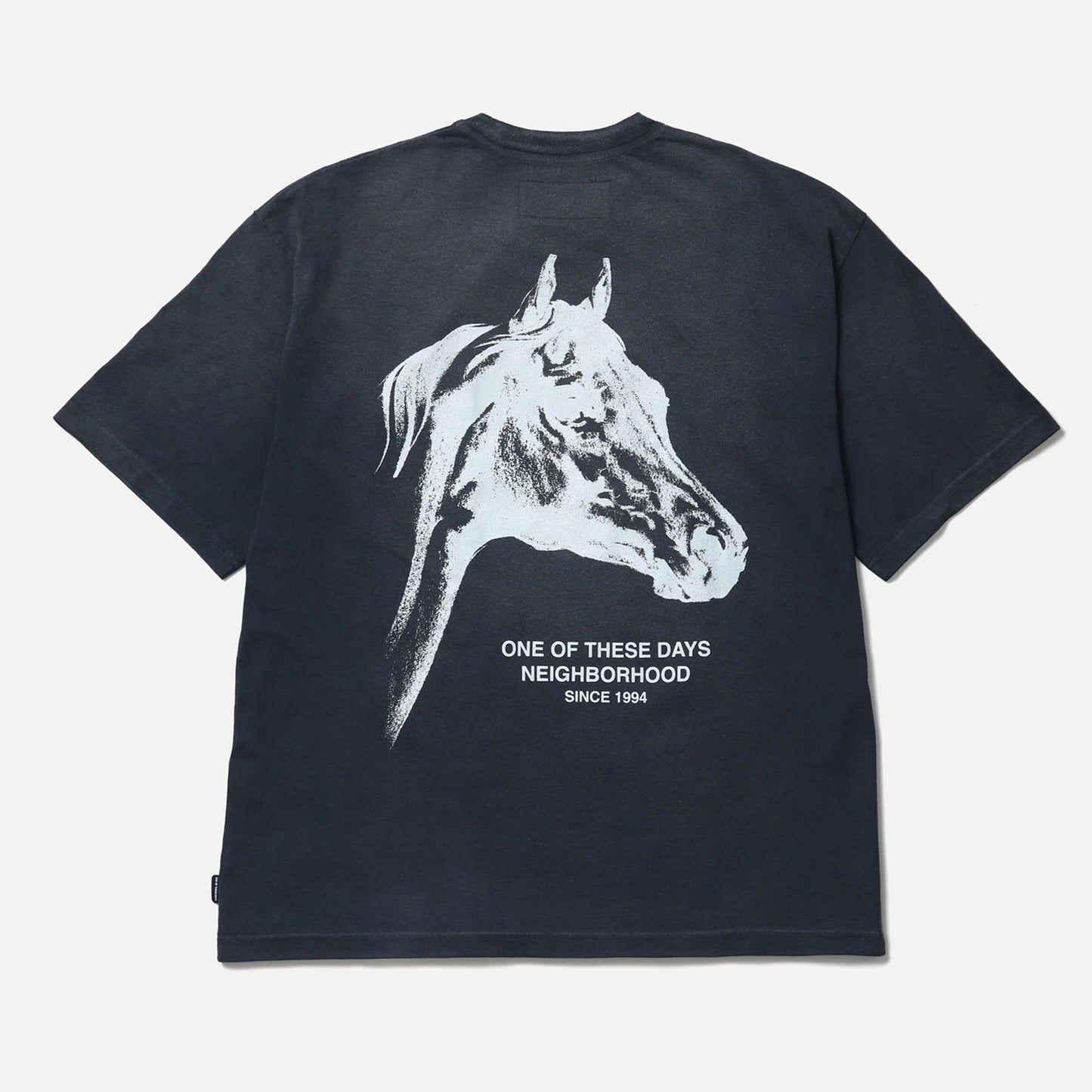 NH X OOTD . CREWNECK SS / BLACK