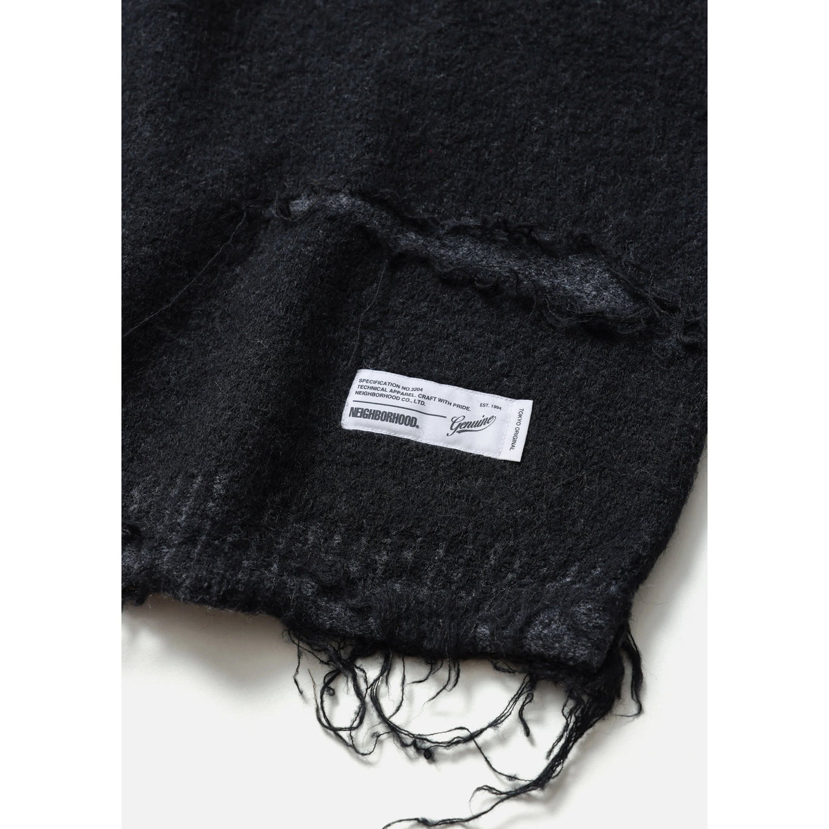 SAVAGE CREWNECK SWEATER / BLACK