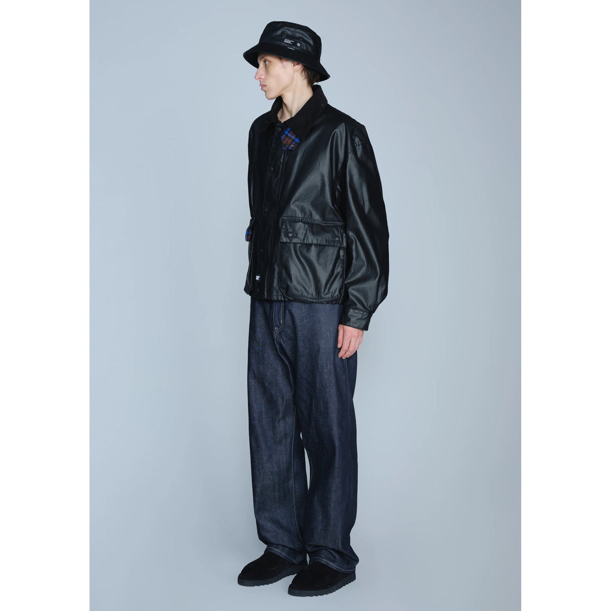 COATED SHORT JACKET / BLACK