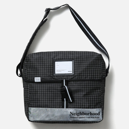 REFLECTIVE MESSENGER BAG / BLACK