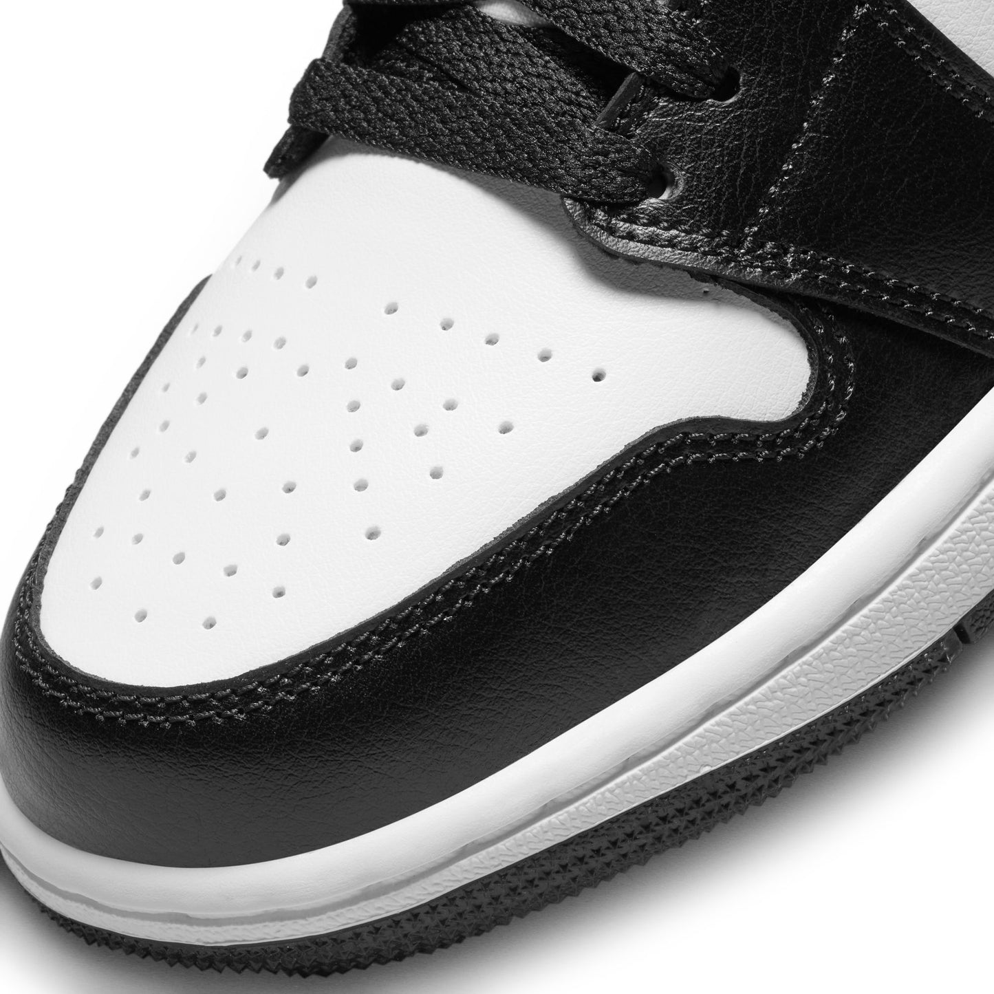 WMNS AIR JORDAN 1 LOW / 101:WHITE/BLACK-WHITE