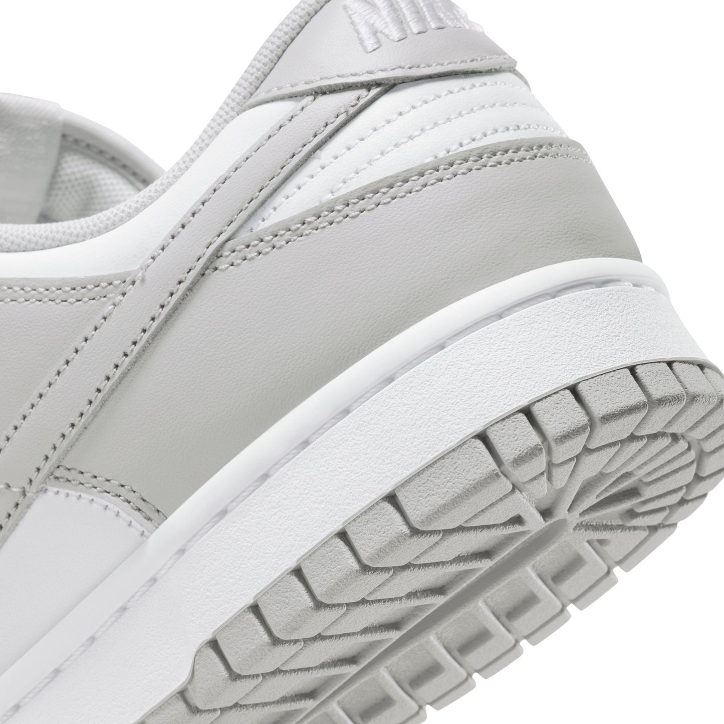 DUNK LOW RETRO / 103:WHITE/GREY FOG