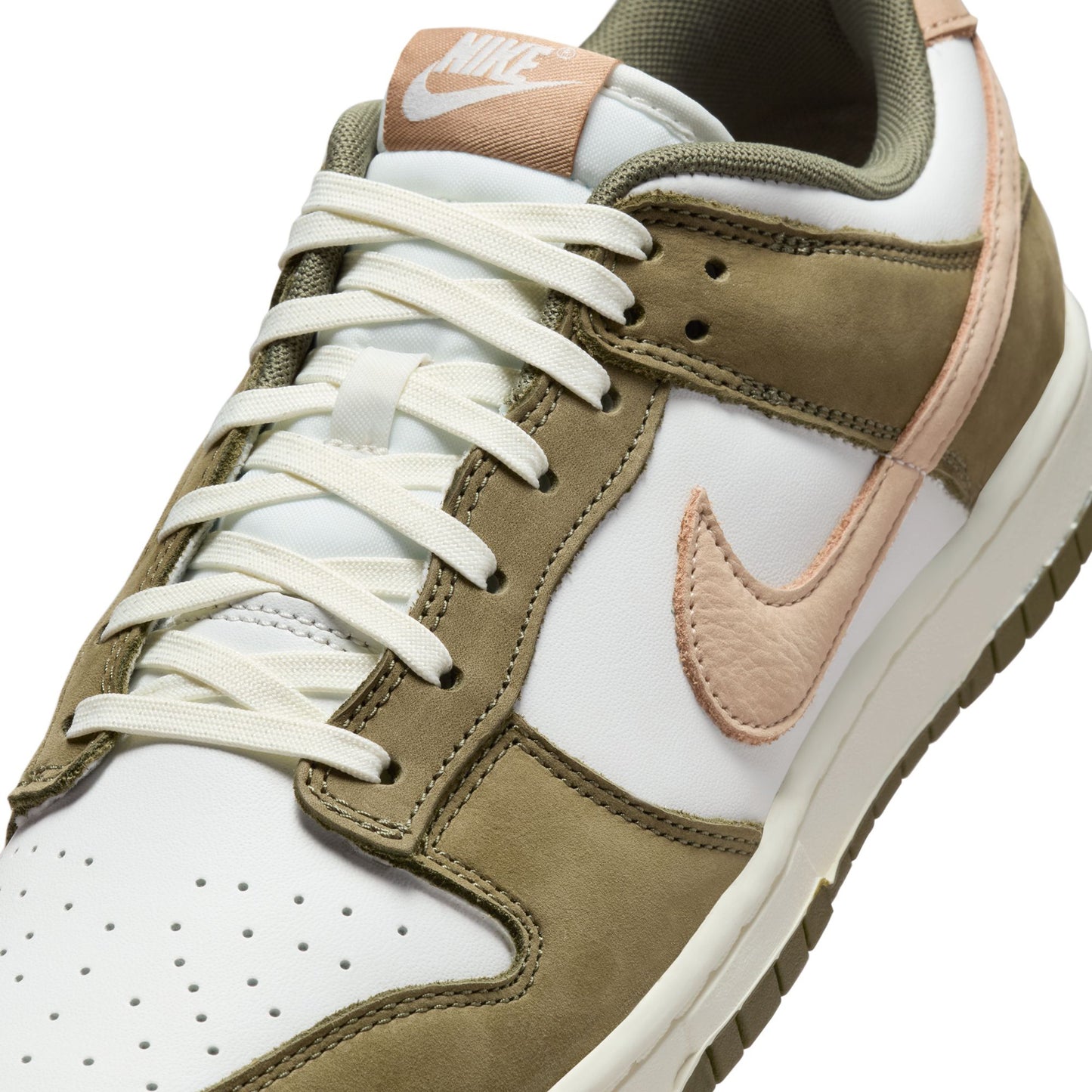 DUNK LOW RETRO PRM / 200:MEDIUM OLIVE/HEMP-SUMMIT WHITE