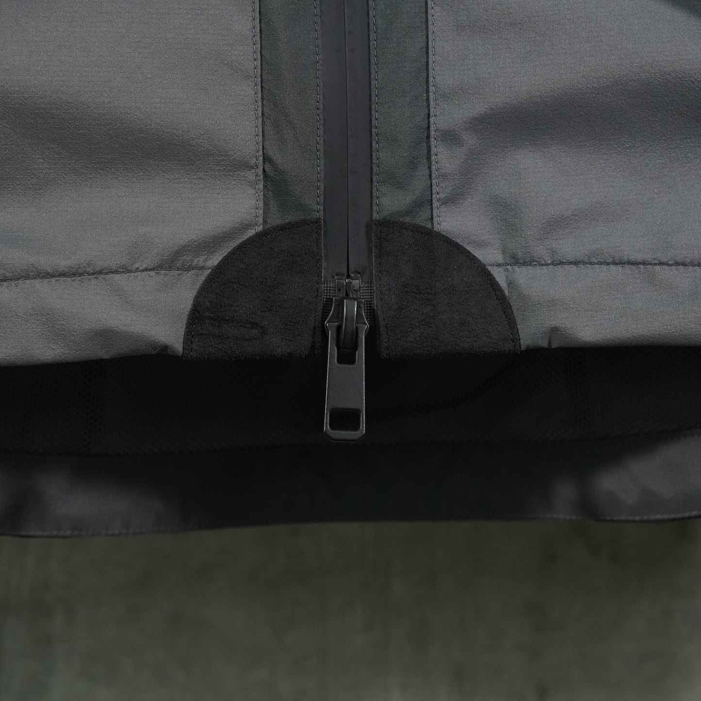 AS U NRG ISPA BTRFLY JACKET / 021:ANTHRACITE/VAST GREY/DARK GREY