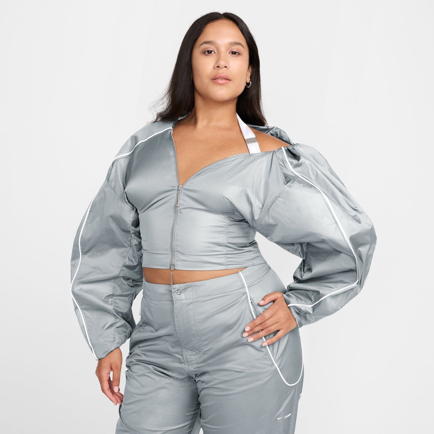 AS W NRG JACQUEMUS TRACK JKT / 073:PARTICLE GREY/WHITE