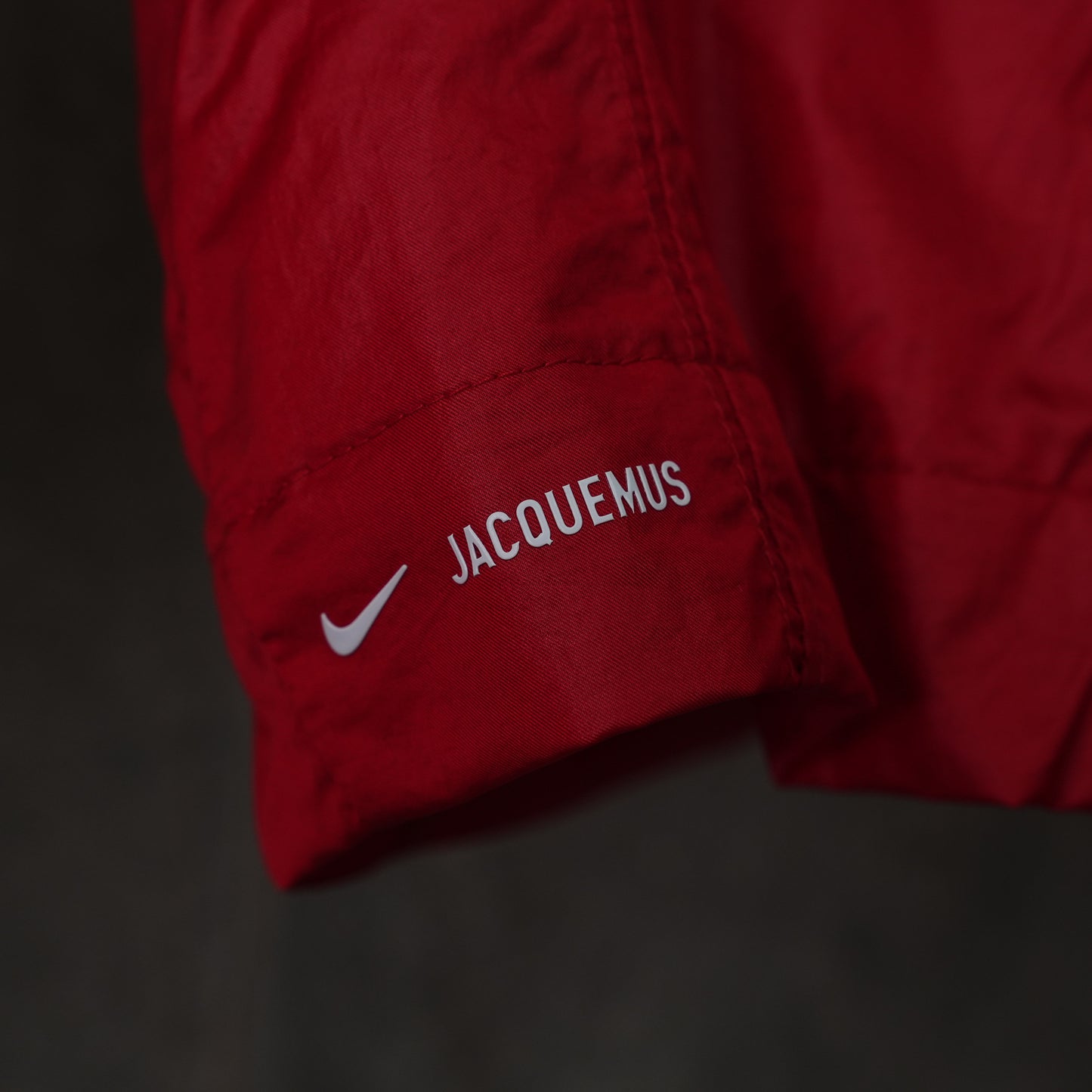 AS W NRG JACQUEMUS TRACK JKT / 642:MYSTIC RED/WHITE